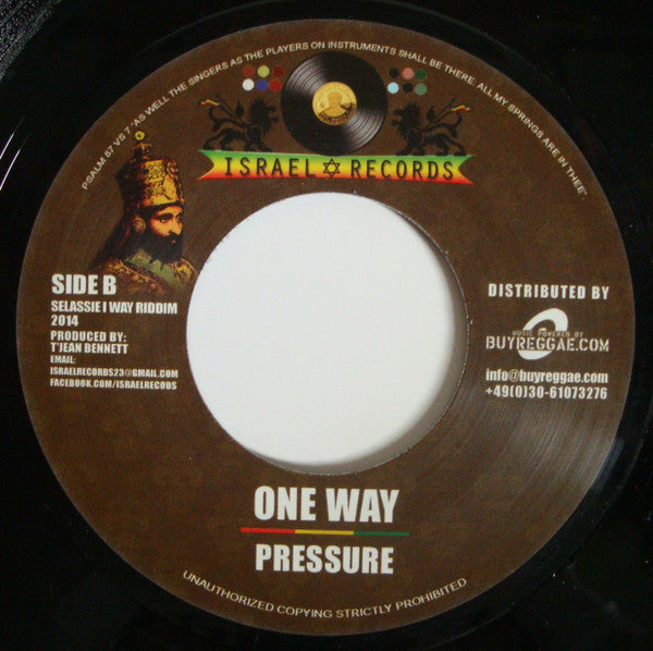 Jah9 / Pressure (15) : Divine Government / One Way  (7")