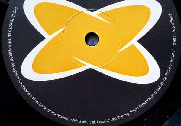 T.T.L. : Kamera (12")