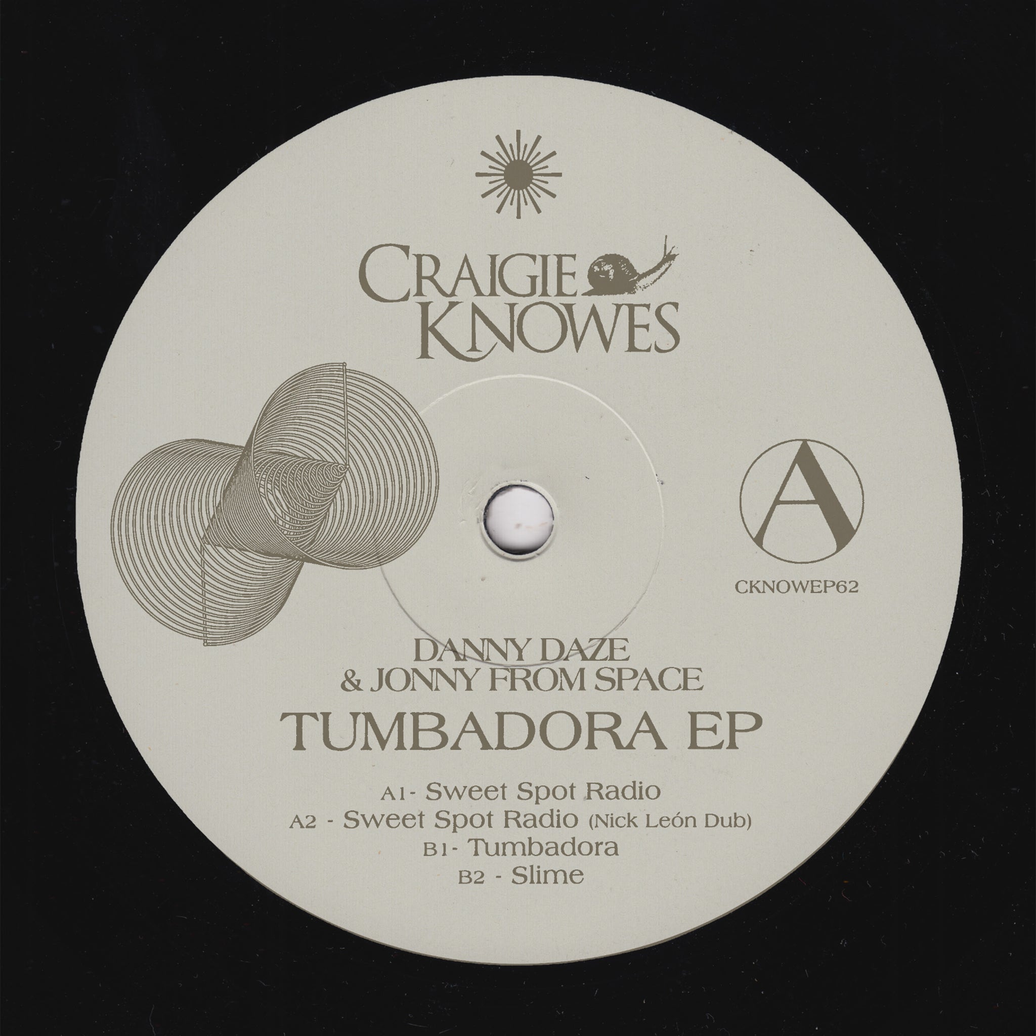 Danny Daze, Jonny From Space - Tumbadora EP